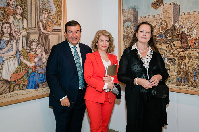 Ο Τάκης Μαυρωτάς, η Μαρία Κατσανάκη (Εθνική Πινακοθήκη - Μουσείο Αλεξάνδρου Σούτζου) και την μούσα του Οδυσσέα Ελύτη, Ιουλίτα Ηλιοπούλου. 