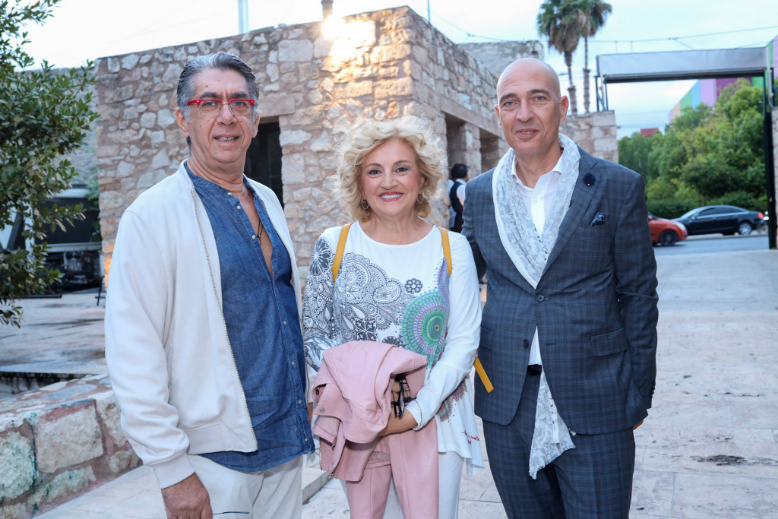 Ο Κώστας Μπερικόπουλος, η Υρώ Μανέ και ο Καλλιτεχνικός Διευθυντής του Εθνικού Θεάτρου, Γιάννης Μόσχος.